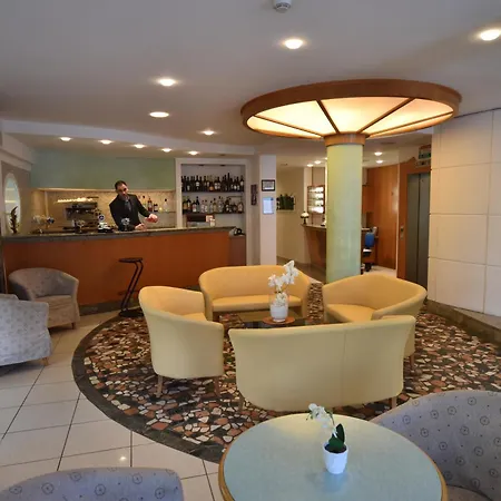 Marina リッチョーネ