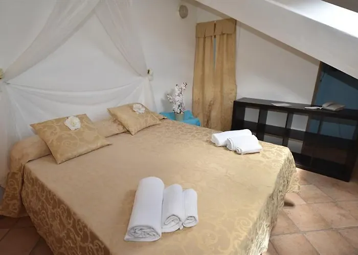 Hotell Marina Depandance 3*